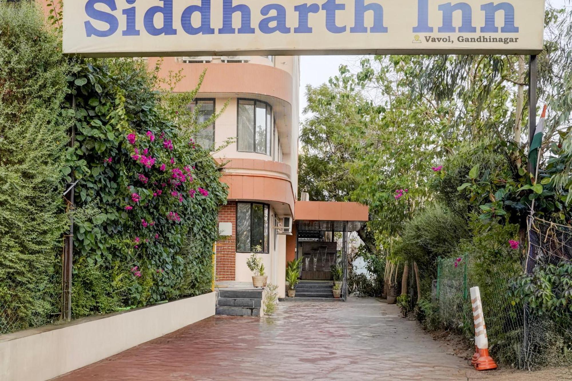 Palette- Siddharth Inn Gandhinagar Exterior photo