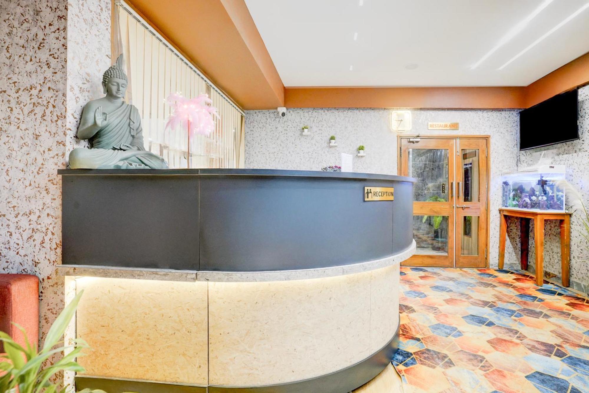 Palette- Siddharth Inn Gandhinagar Exterior photo